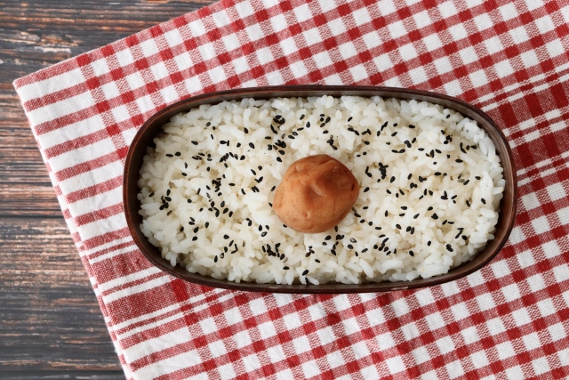 【コラム】7月30日は「梅干しの日」🍚🥢