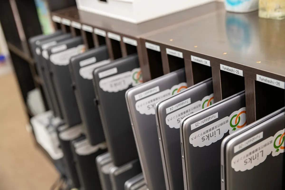 就労移行支援事業所リンクス船橋のノートPC