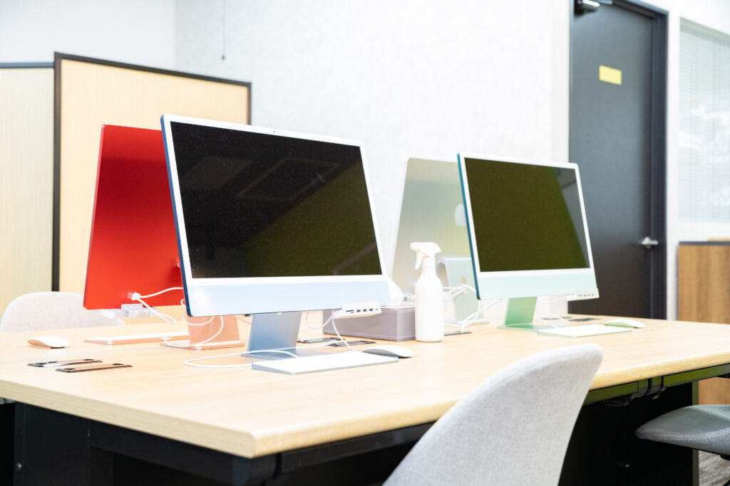 就労移行支援事業所リンクス柏のiMac席