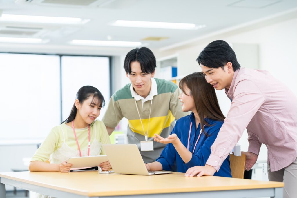 【今年はどんな1年だった？】就労ミーティング特別編を開催します🌟