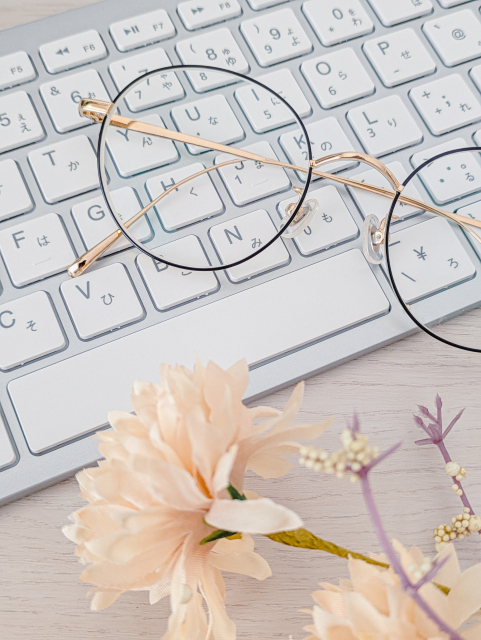 【コラム】眼精疲労の方必見♪目のストレッチ法