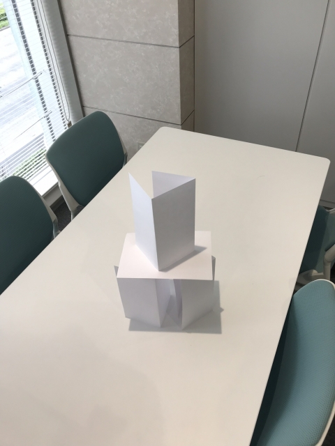 ペーパータワー