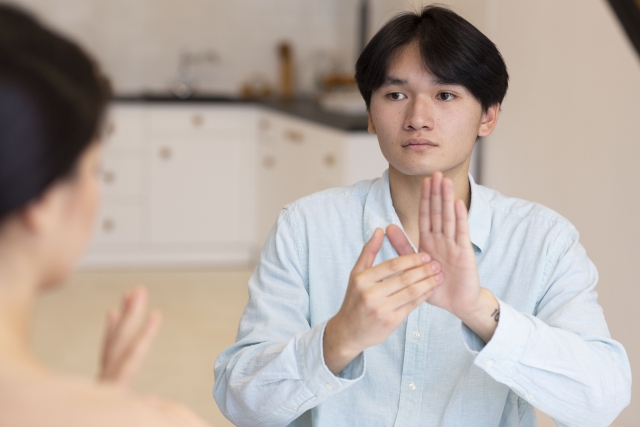 手話体験で気づいた「コミュニケーションの大切なポイント」