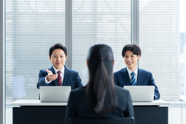 面接当日の「分からない」をなくそう！受付から退室まで”面接の流れ”を学ぶ